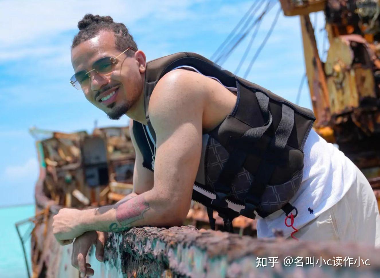 奥兰多魔术训练开放日，赛前调整名单引欢呼，欧联在即，临场指挥获称赞