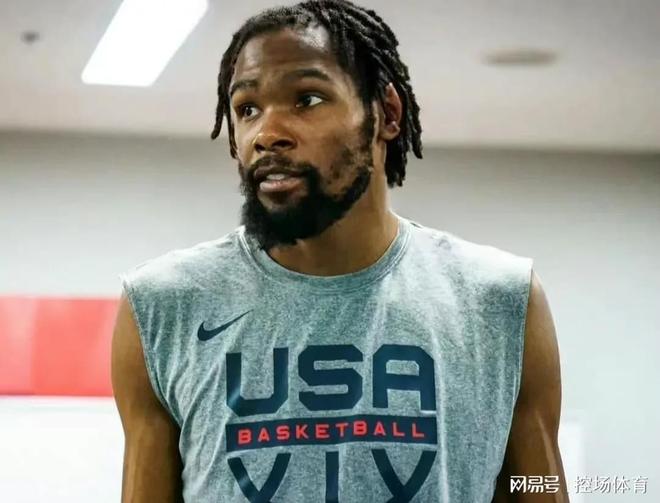 半岛体育在线官网-林诗栋王艺迪晋级法兰克福冠军赛