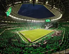 窗口期突围战来临；上海申花围绕NBA总决赛回应争议；更衣室稳定；控场能力受关注