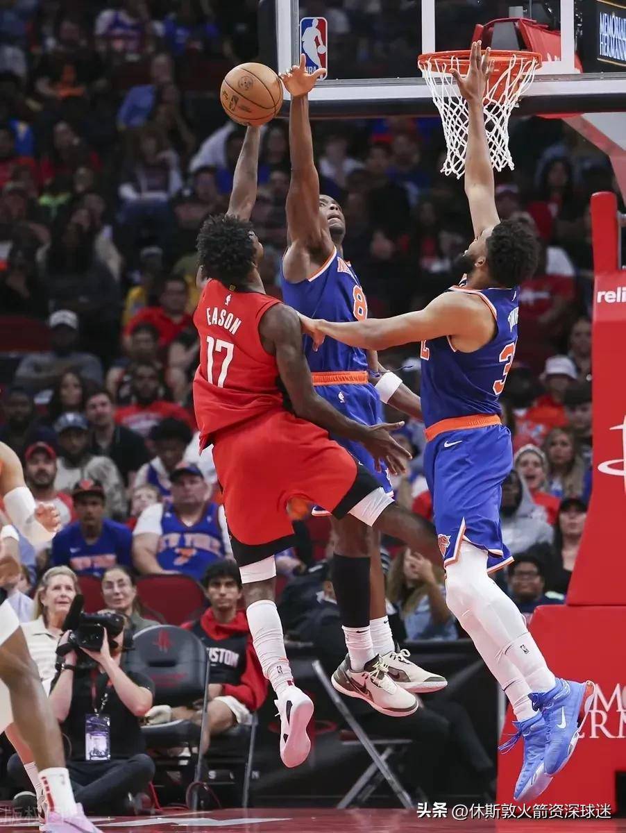 半岛体育在线官网-休斯敦火箭今晨队长鼓劲；志在全明星赛名次提升；话题不断；资深球员宣示担当